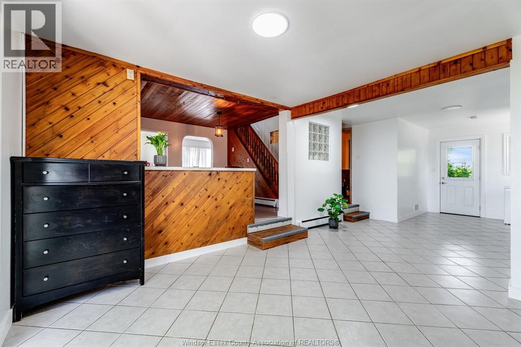 451 Road 10 East - 6