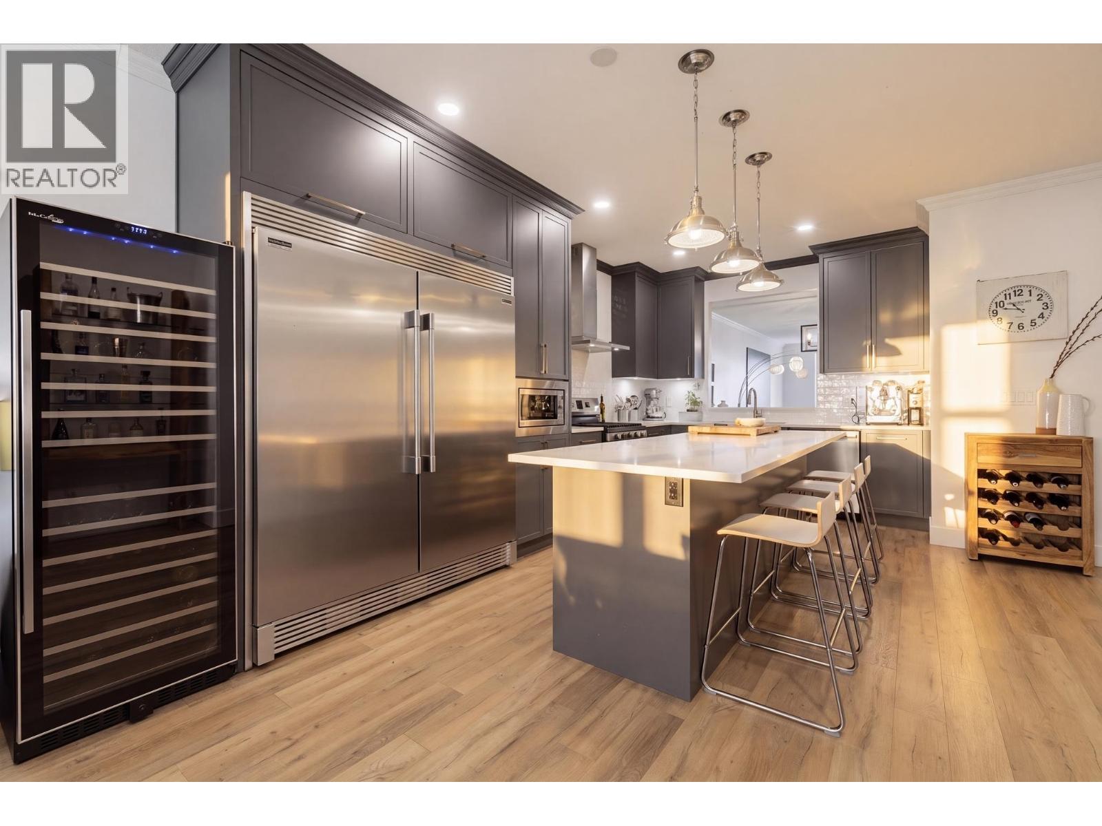 1315 THOMAS AVENUE, Coquitlam