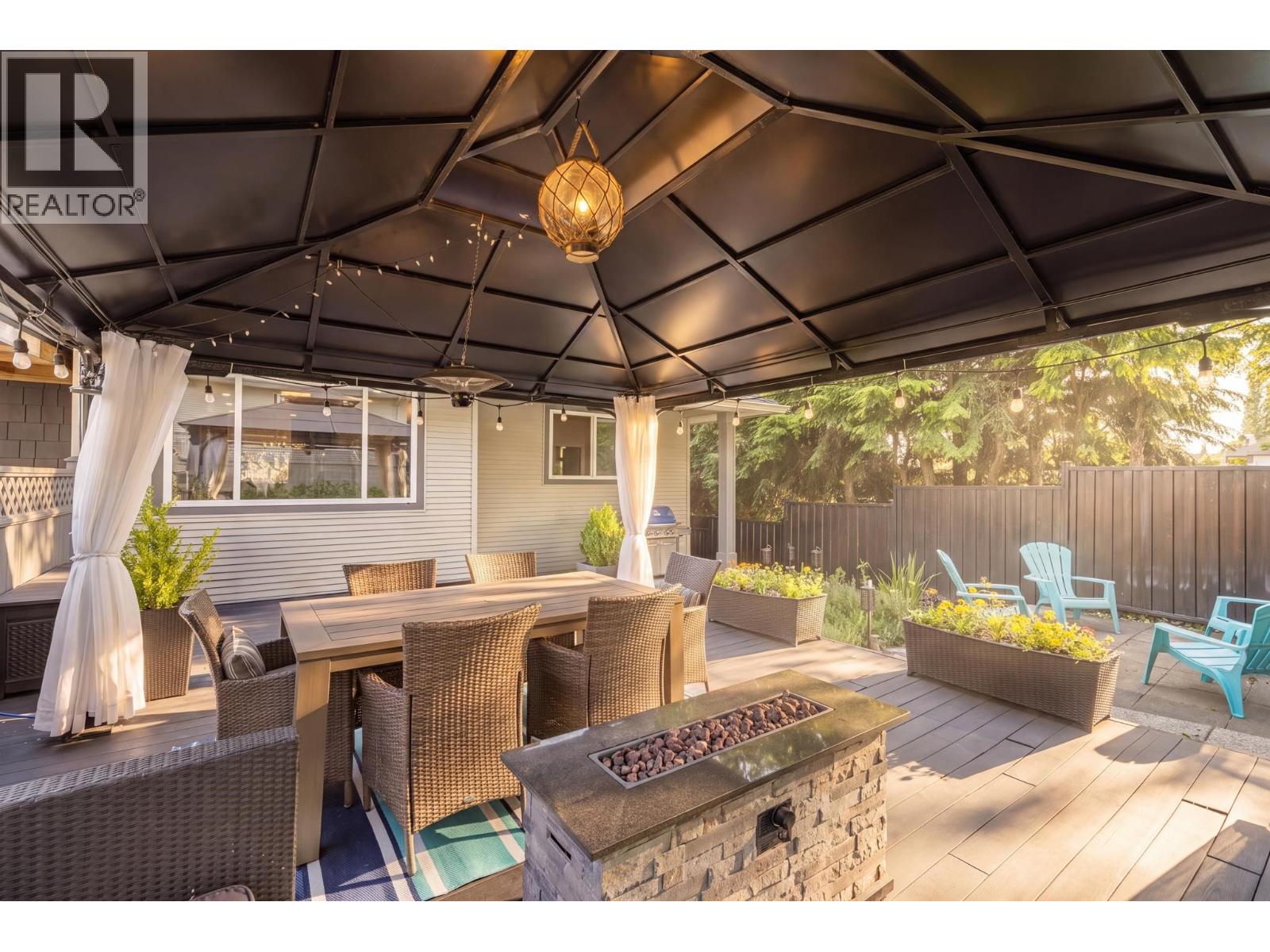 1315 THOMAS AVENUE, Coquitlam