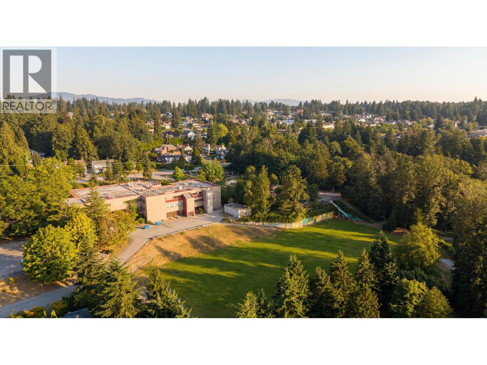 1315 THOMAS AVENUE, Coquitlam