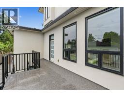 8378 12th Avenue, Burnaby, BC V3N2L6 Photo 12
