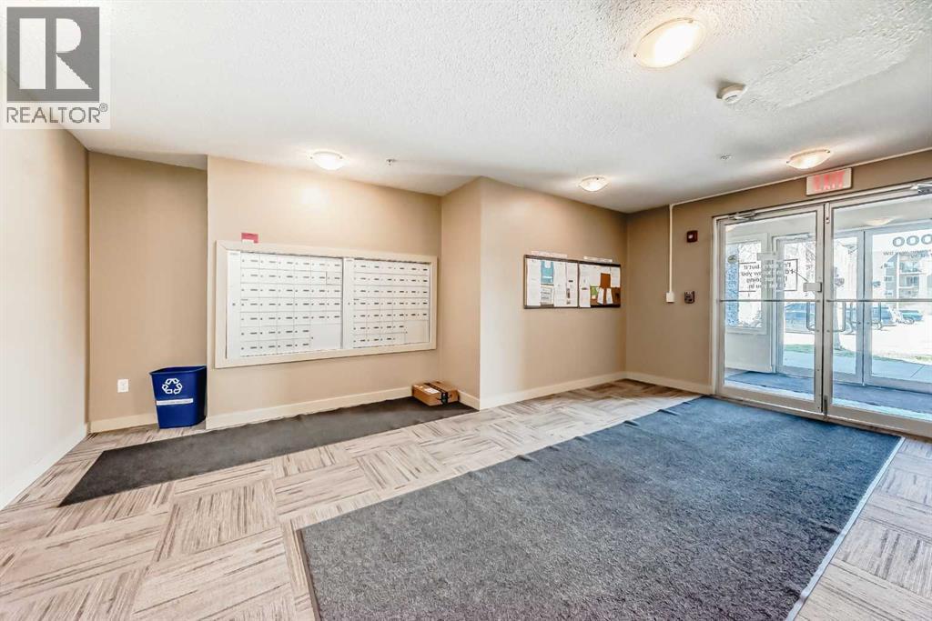 #4304 403 Mackenzie Way SW - 24