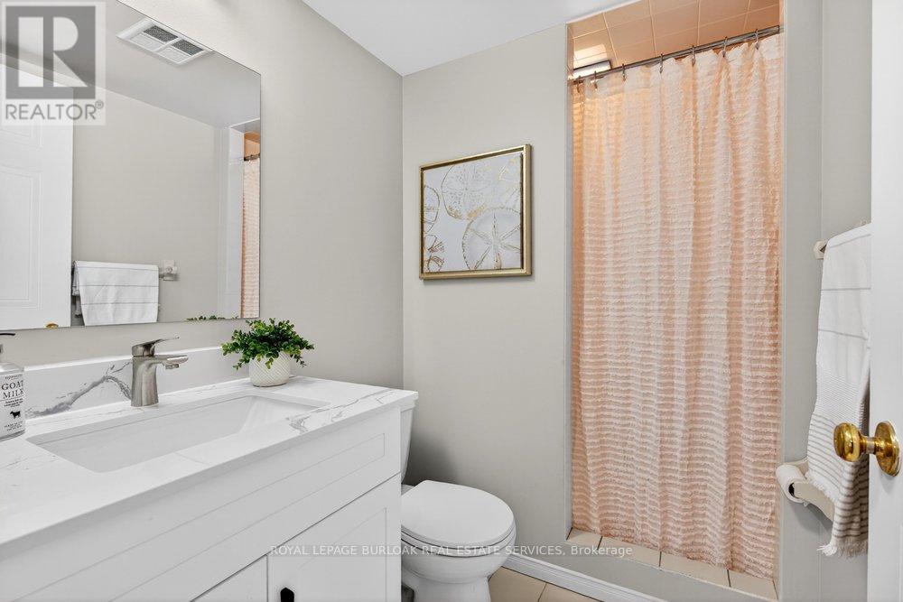 #808 5070 PINEDALE AVENUE - 22