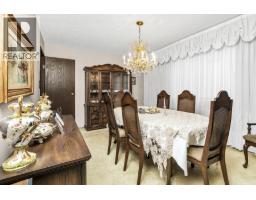 7615 Lawrence Drive, Burnaby, BC V5A3M6 Photo 11