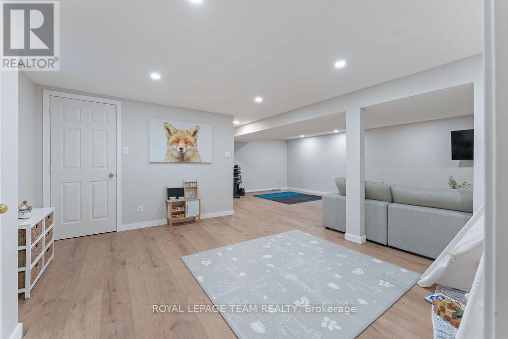 4 Bed, 3 Bath House for Sale in Ottawa – 194 MORRENA ROAD, Ottawa – MLS# X13568114 - Image 29