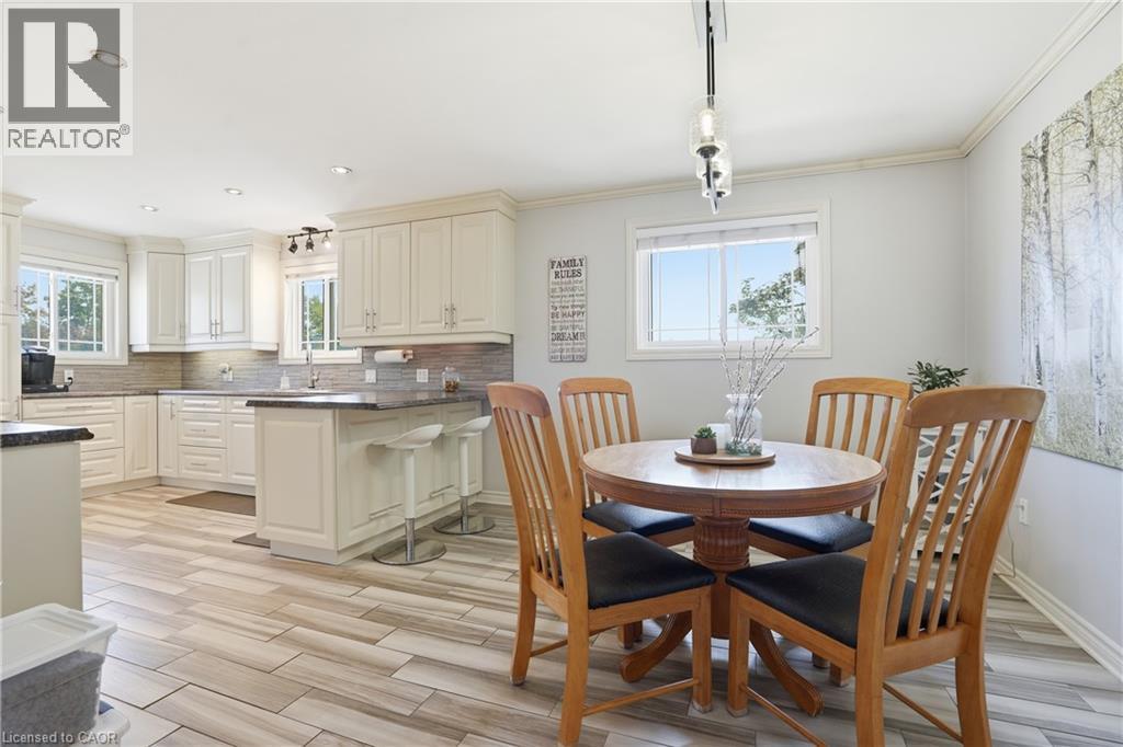 527 WALDEN Boulevard - 10