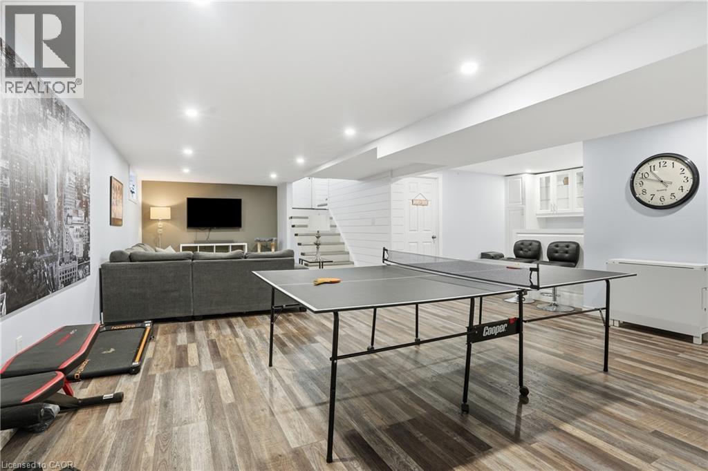 527 WALDEN Boulevard - 21