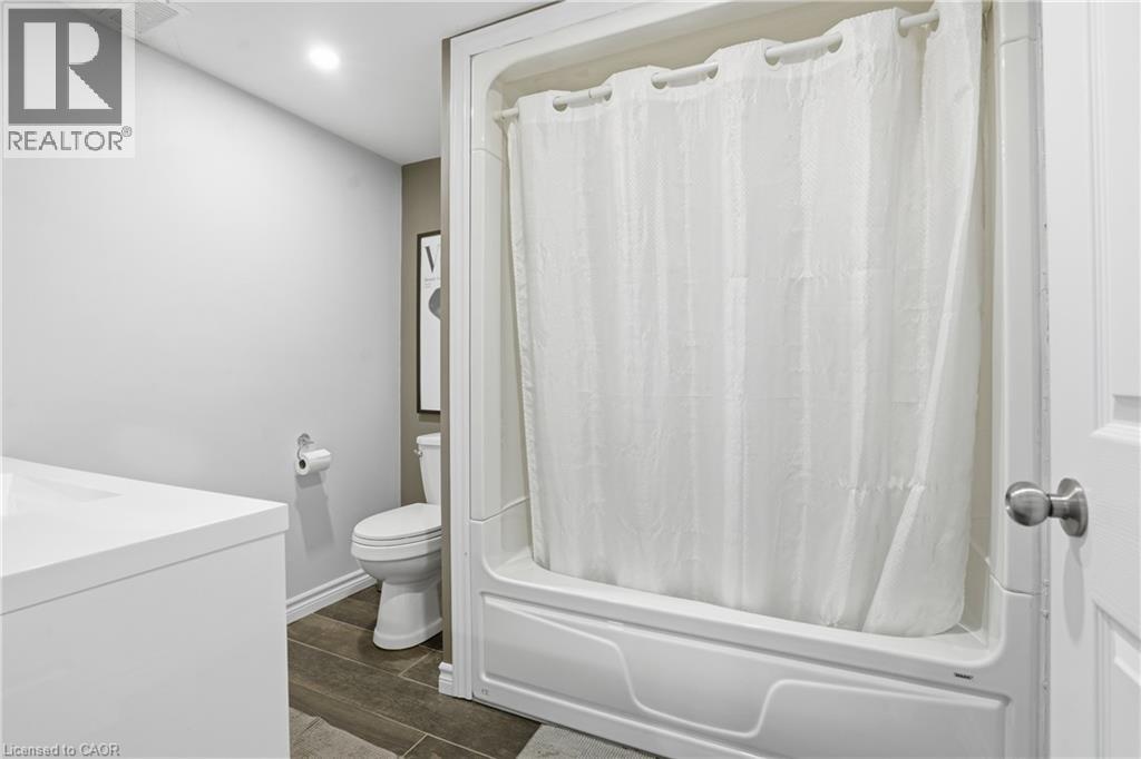 527 WALDEN Boulevard - 24