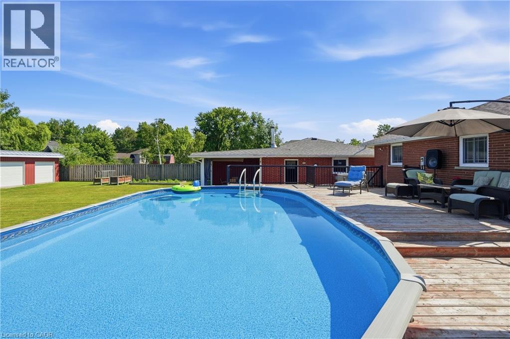 527 WALDEN Boulevard - 33