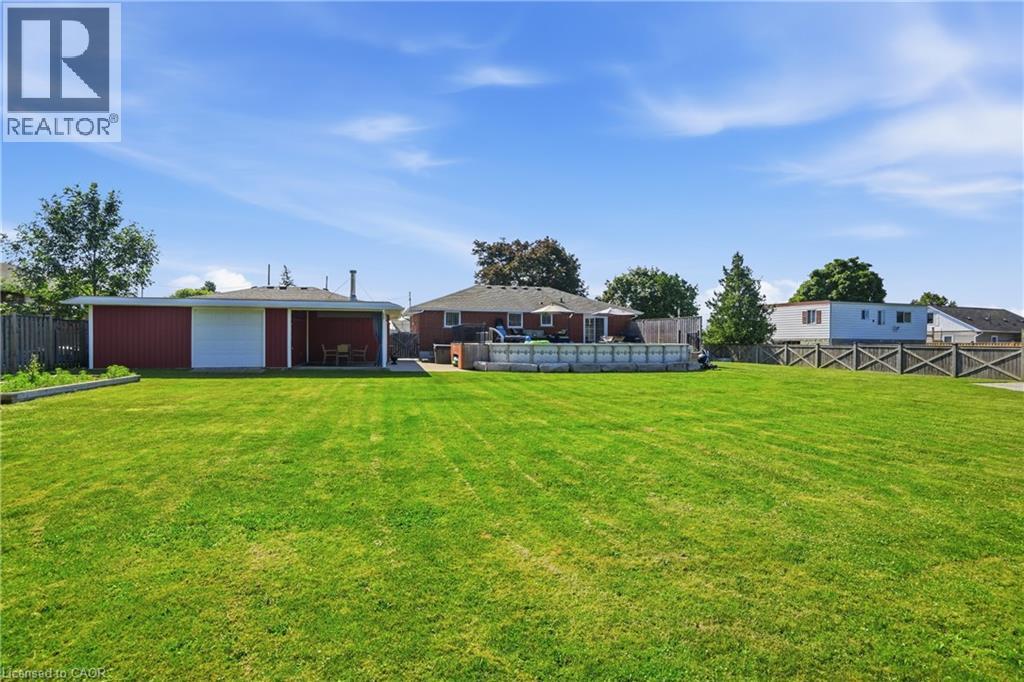 527 WALDEN Boulevard - 38