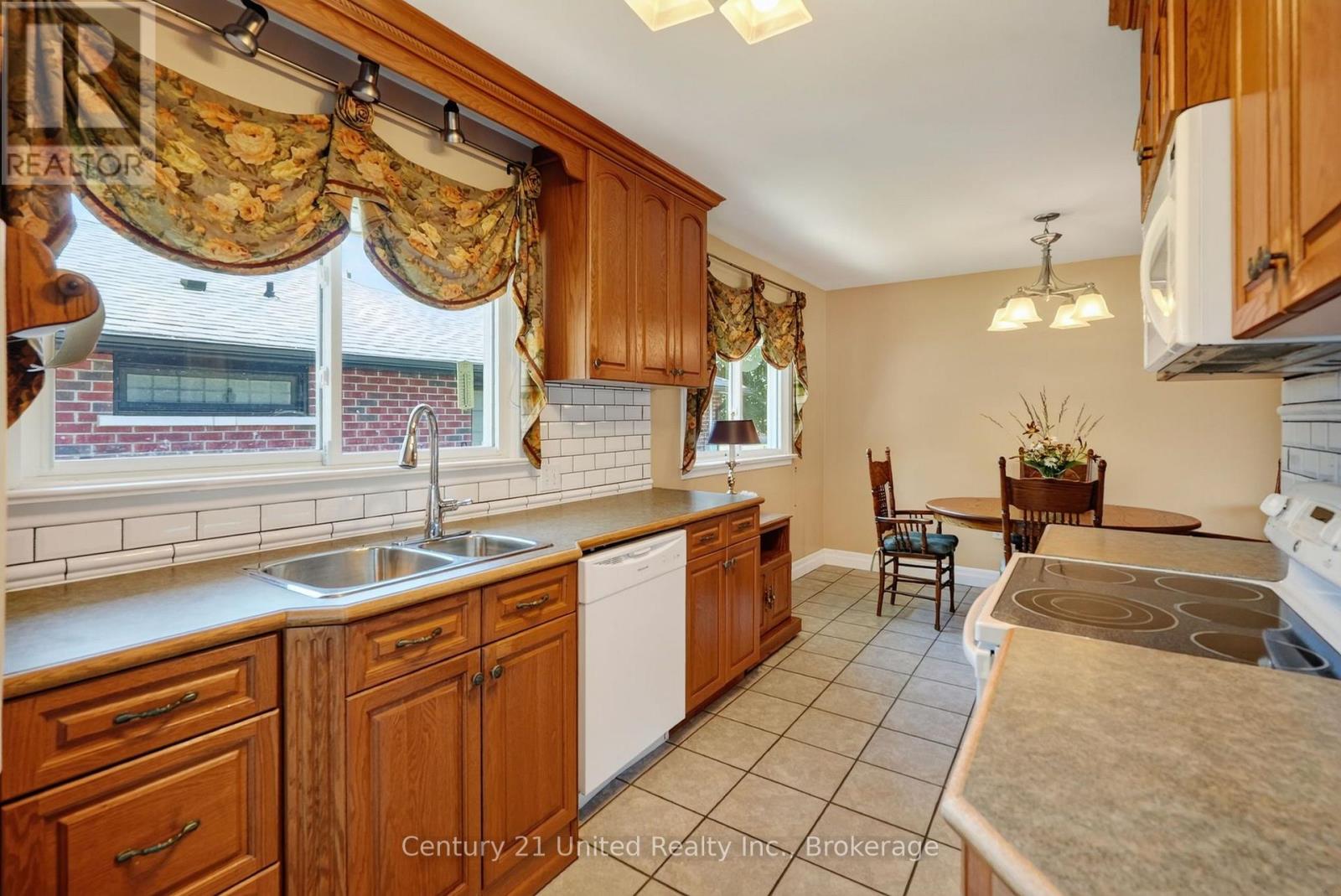 269 NICKERSON DRIVE - 15