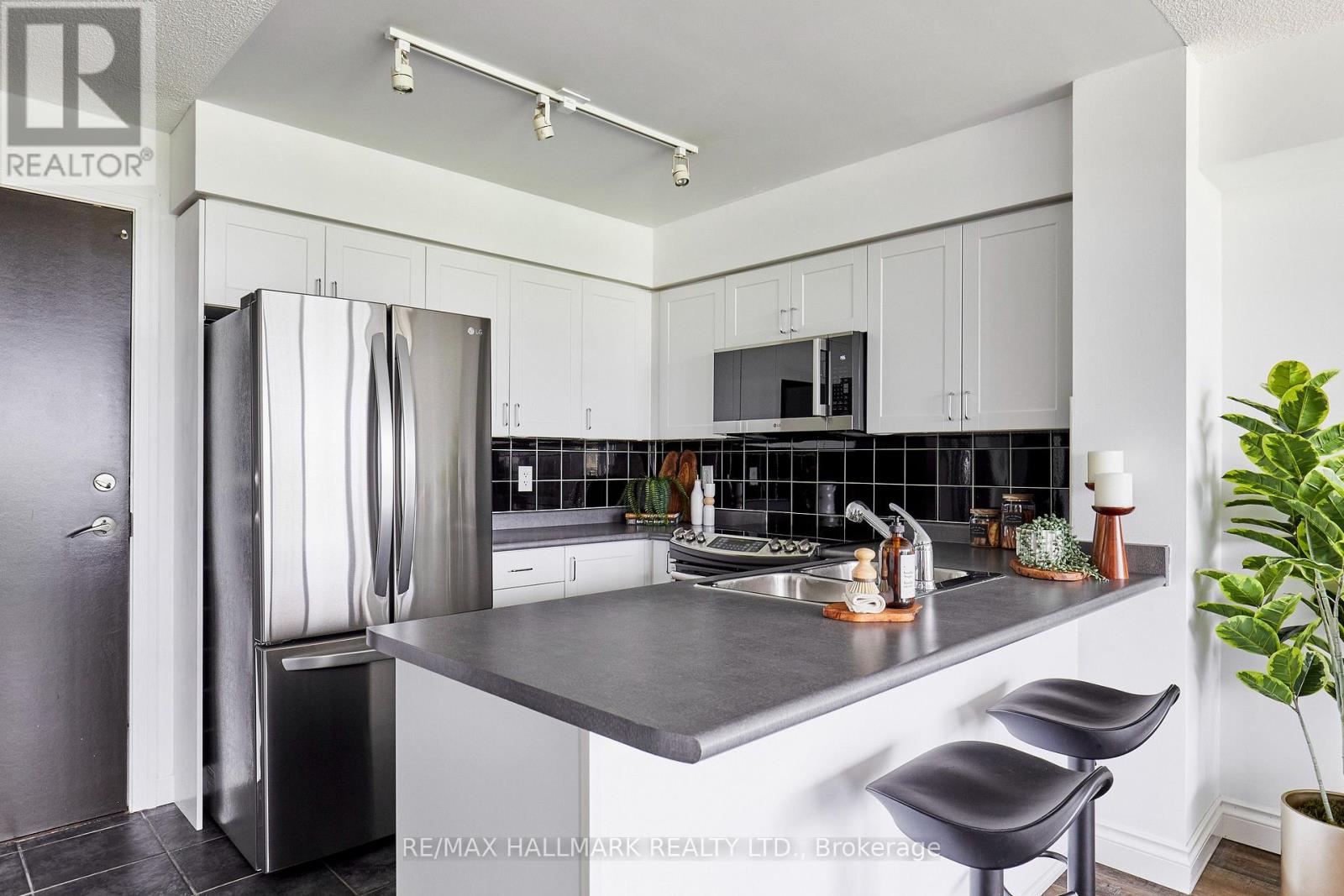 #410 1600 CHARLES STREET - 1