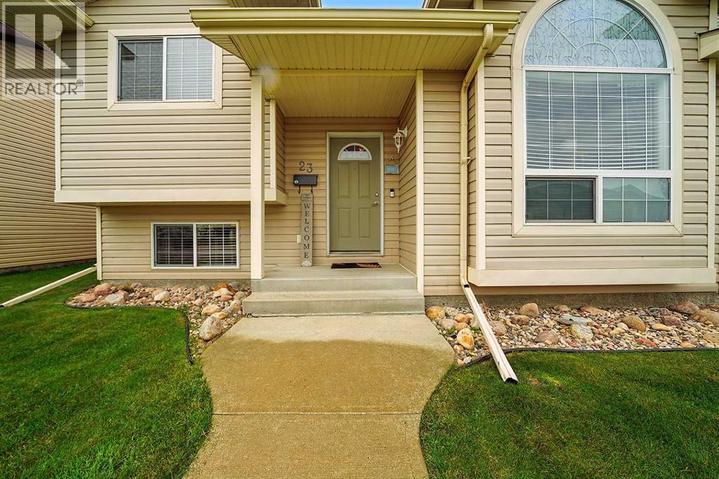 Listing photo – 23 Dubois Crescent, Red Deer