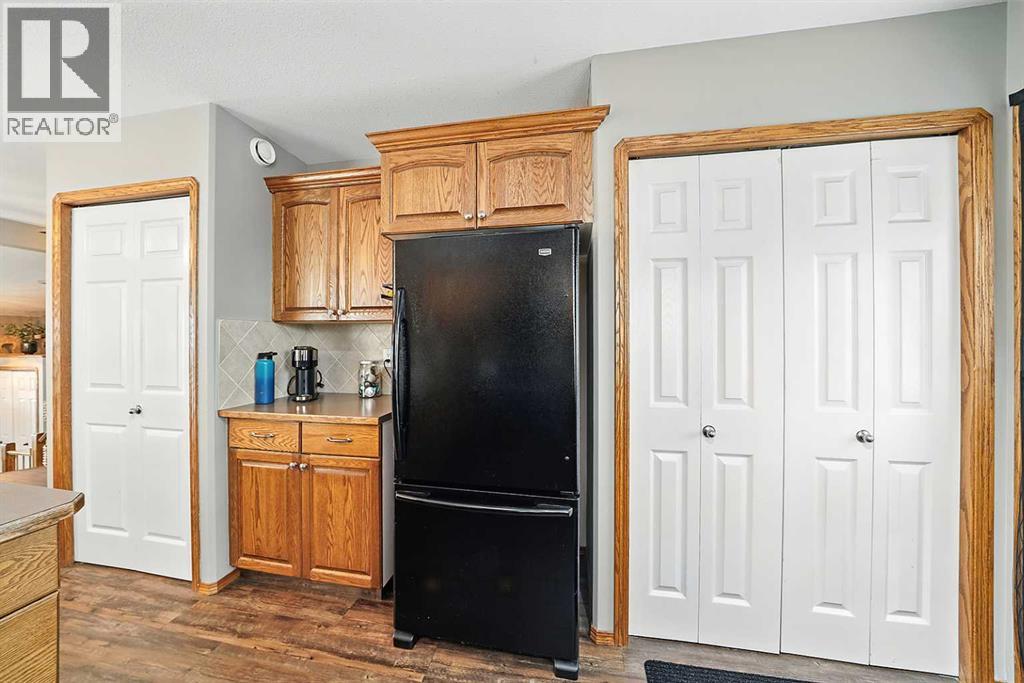 Listing photo – 23 Dubois Crescent, Red Deer