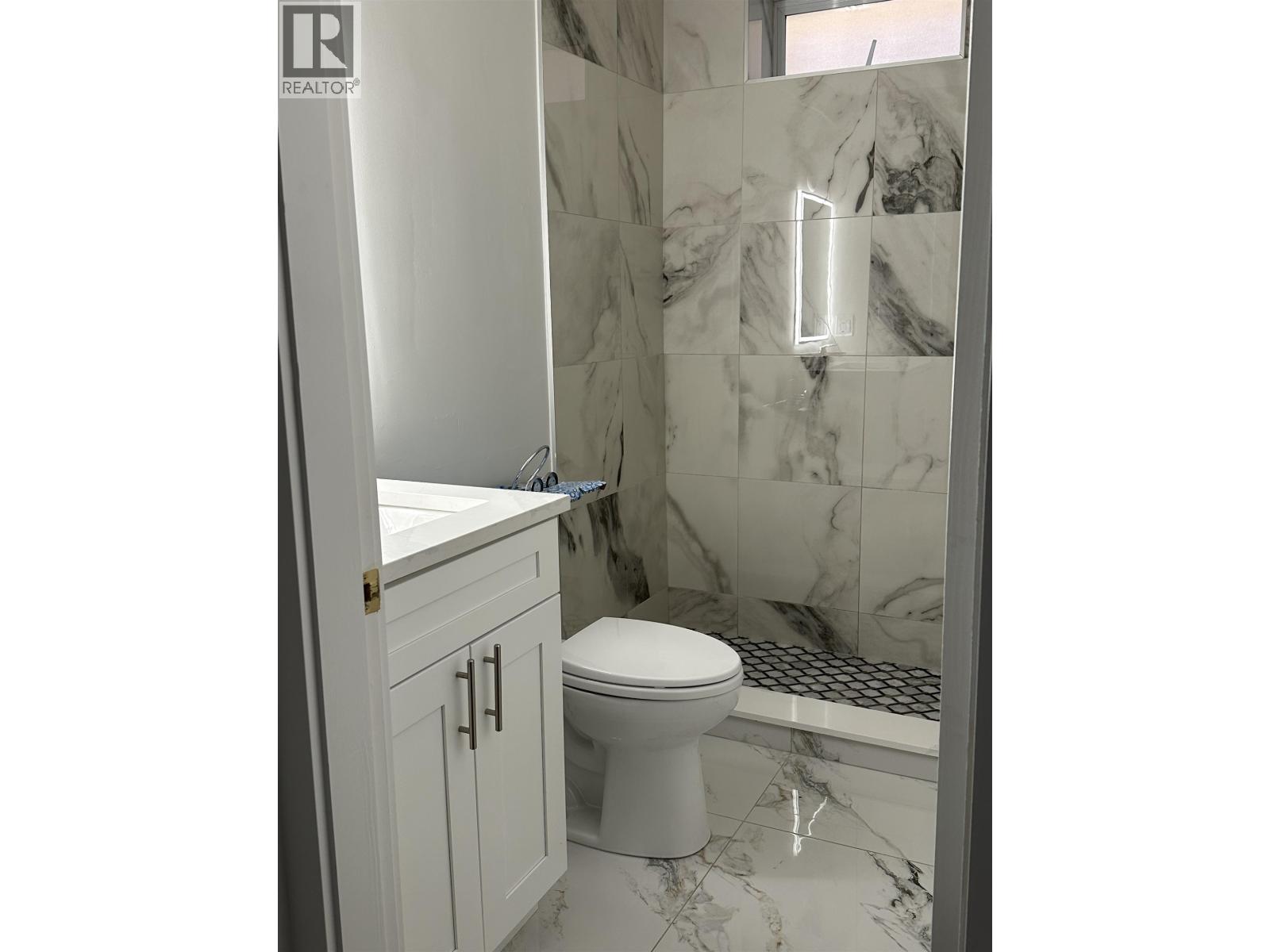 1 Bed, 1 Bath House for Rent in Vancouver – 2000 W 48TH AVENUE, Vancouver – MLS# R3146506 - Image 4