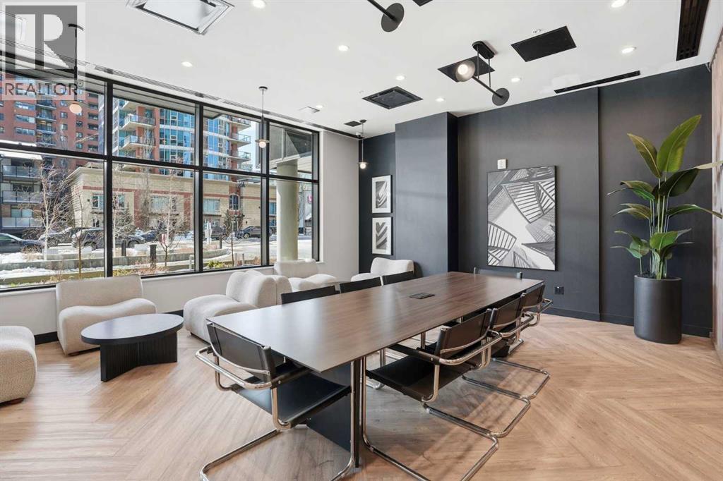 Package #1, 730 2 Avenue SW - 22