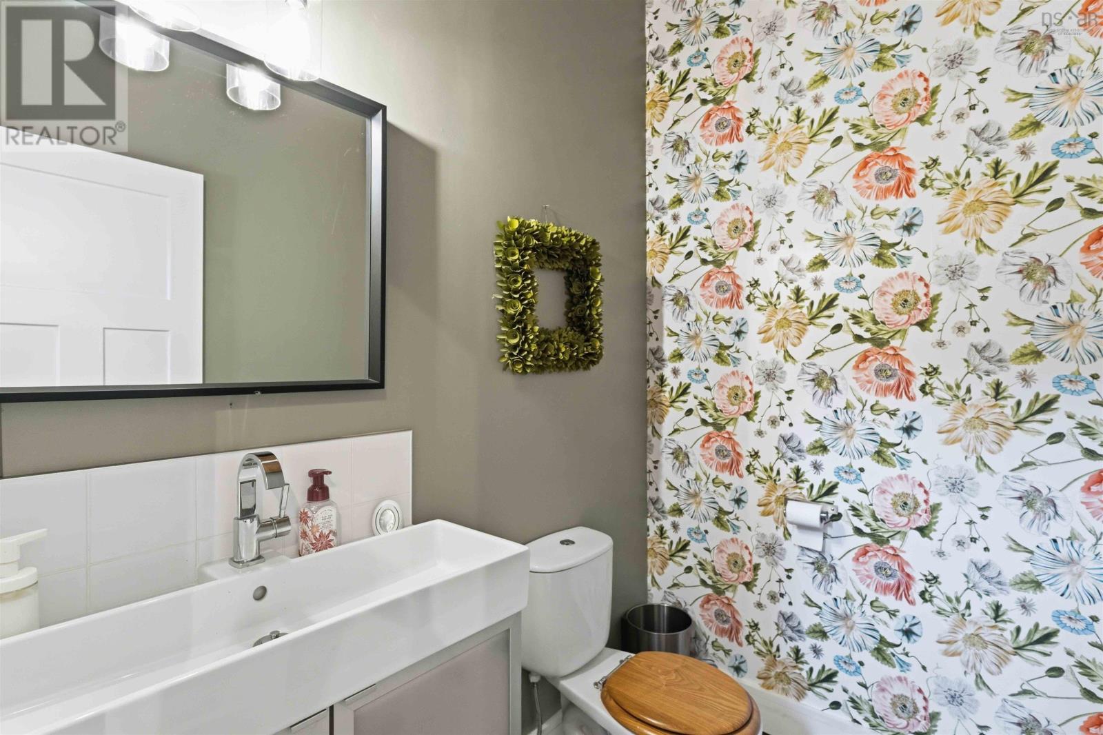 4039 & 4041 Sissiboo Road - 24