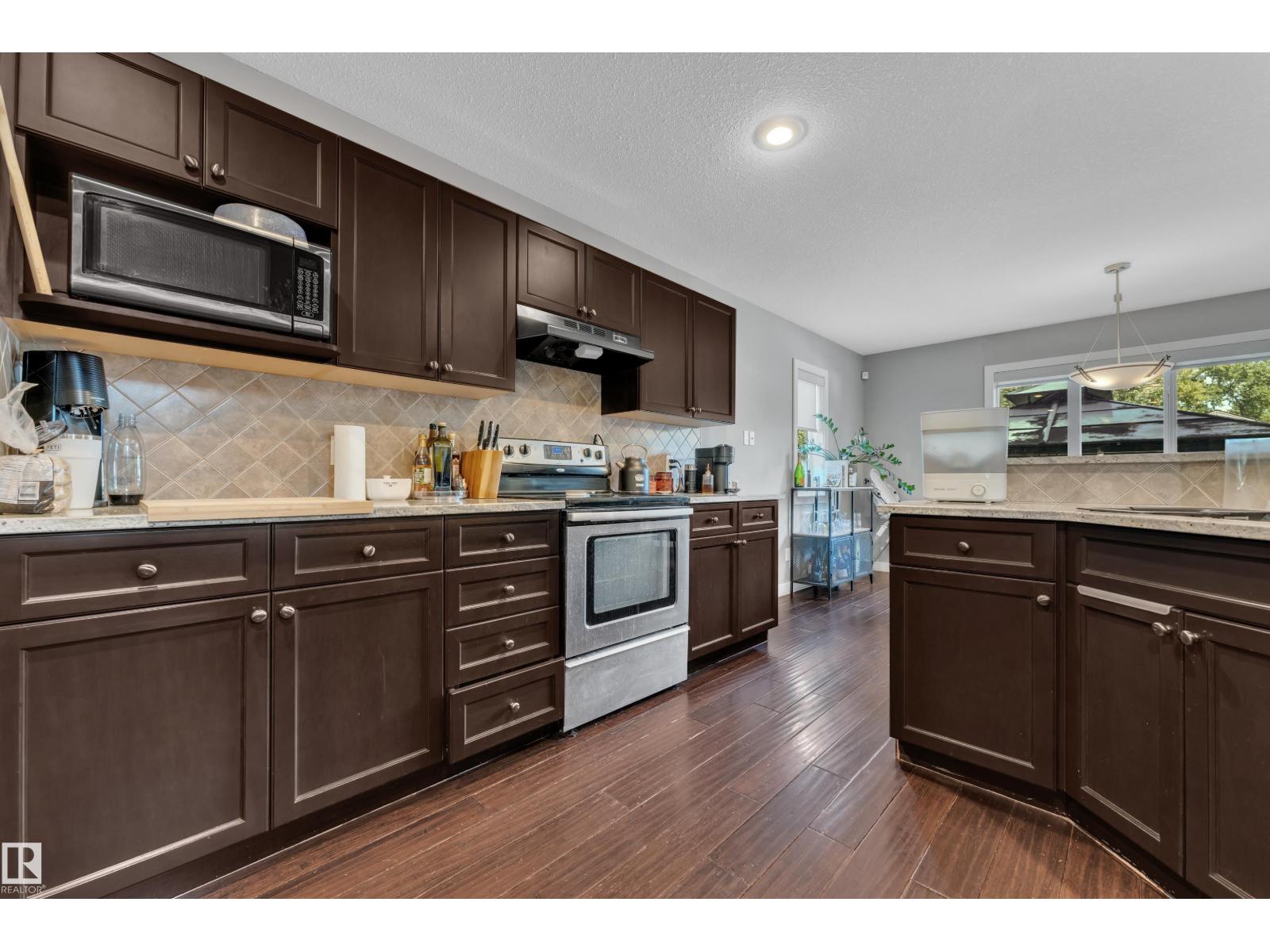 11929 63 street NW - 11
