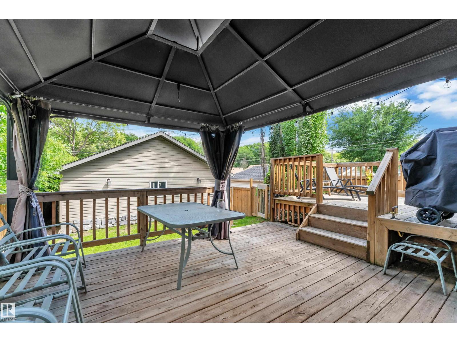 11929 63 street NW - 34