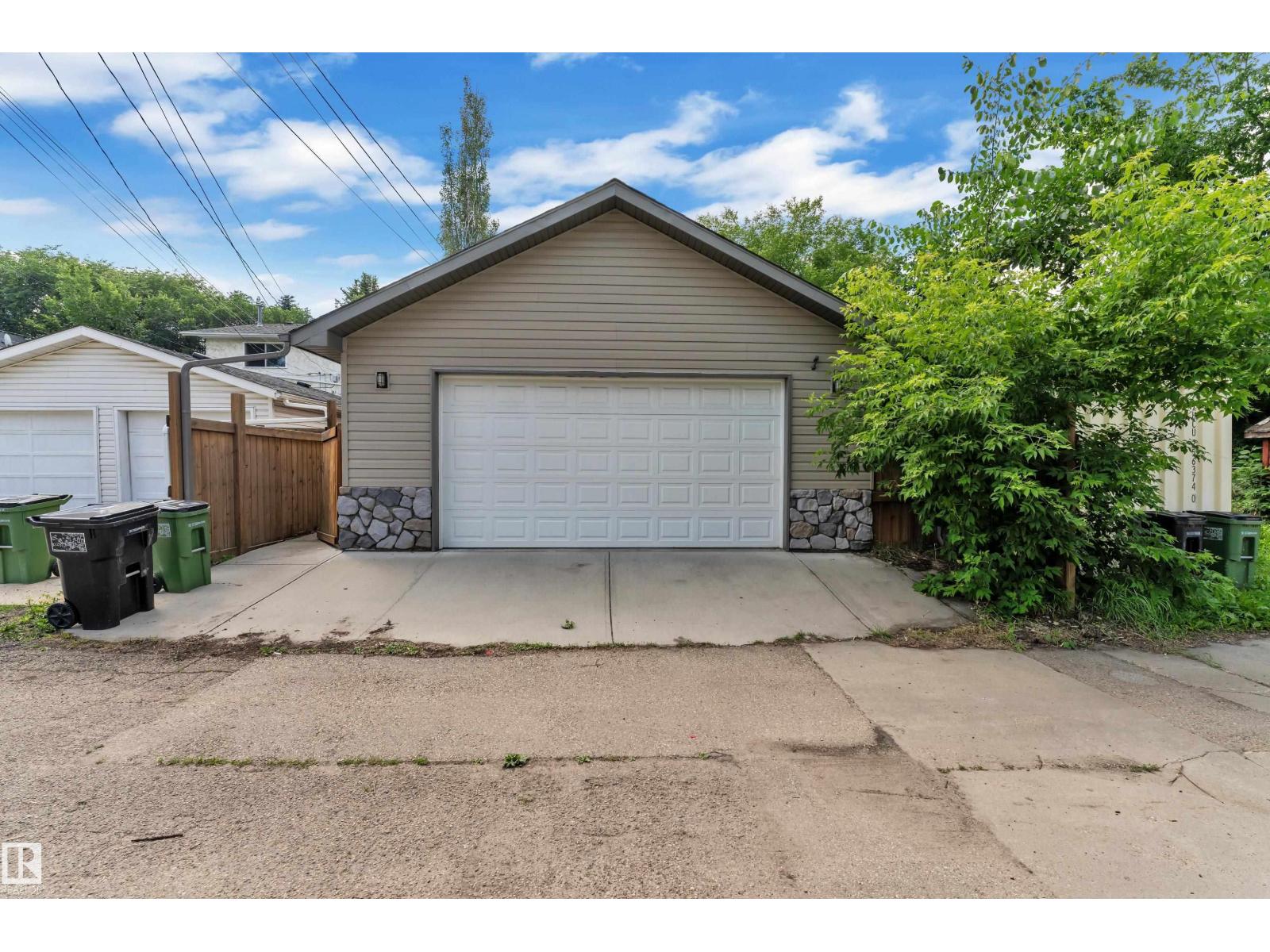 11929 63 street NW - 36