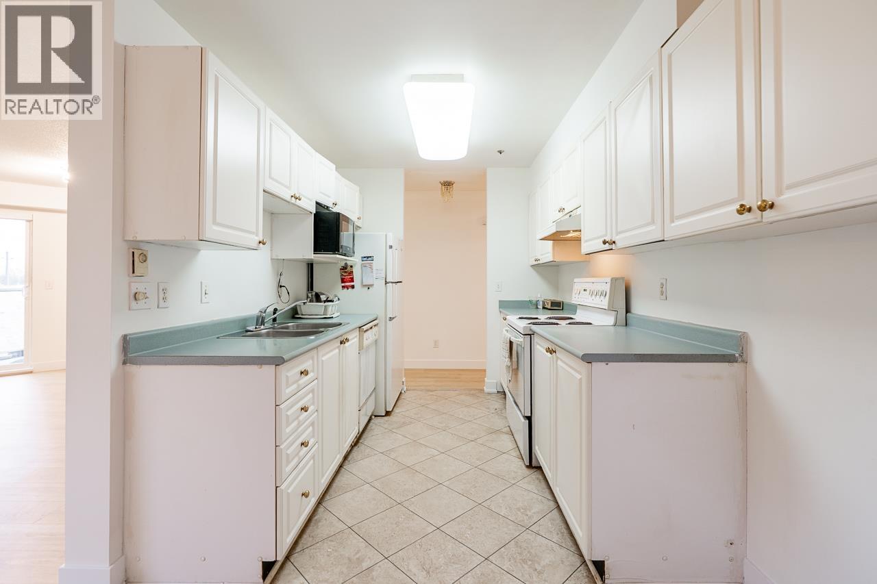 74 2733 E KENT AVENUE NORTH AVENUE, Vancouver
