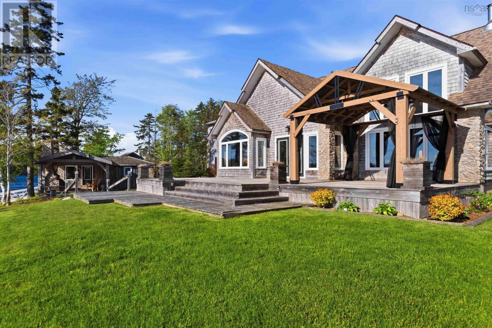 4039 & 4041 Sissiboo Road - 43
