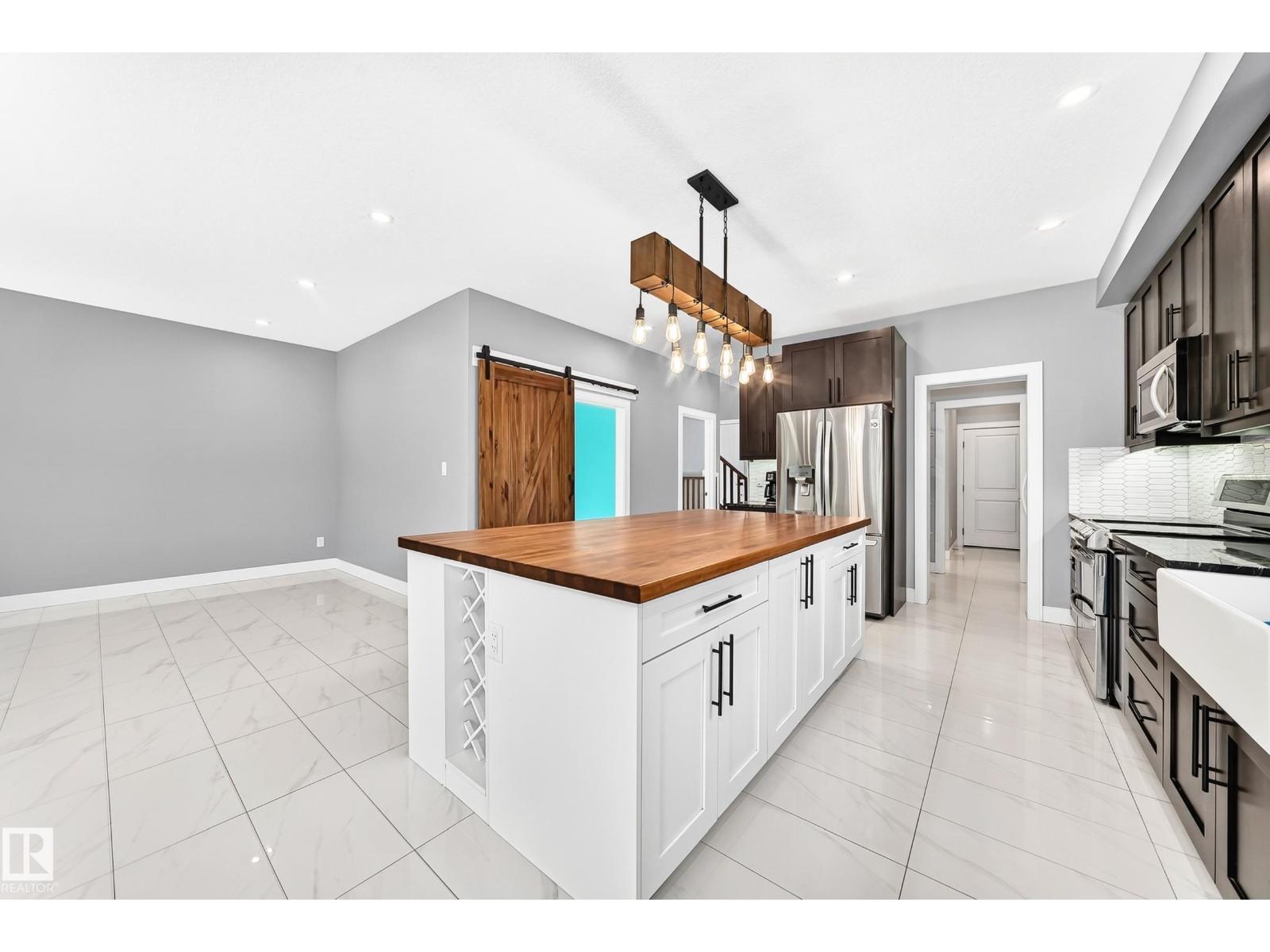 1226 TWP ROAD 540 - 17