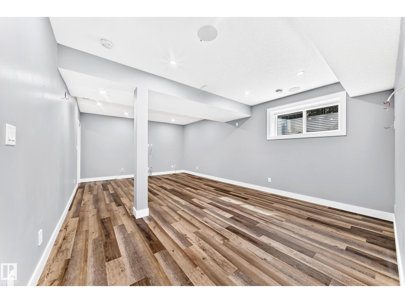 1226 TWP ROAD 540 - 42