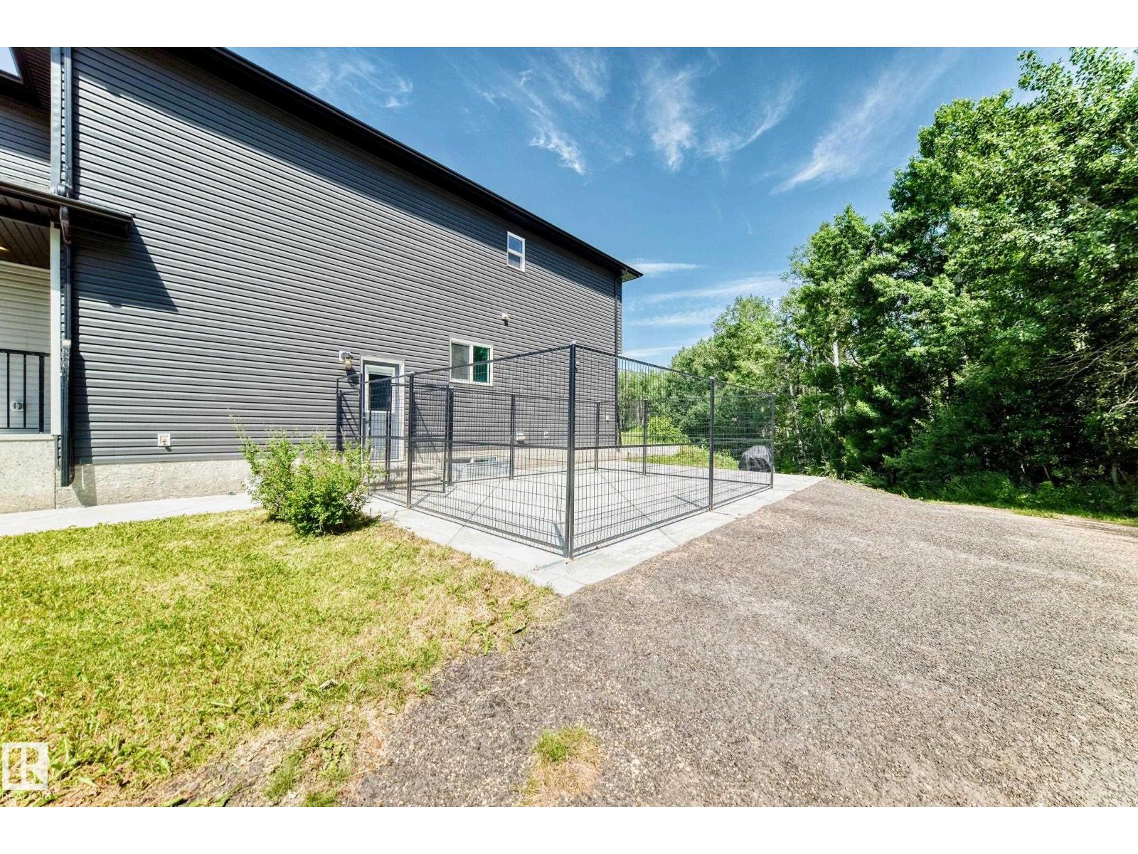 1226 TWP ROAD 540 - 57