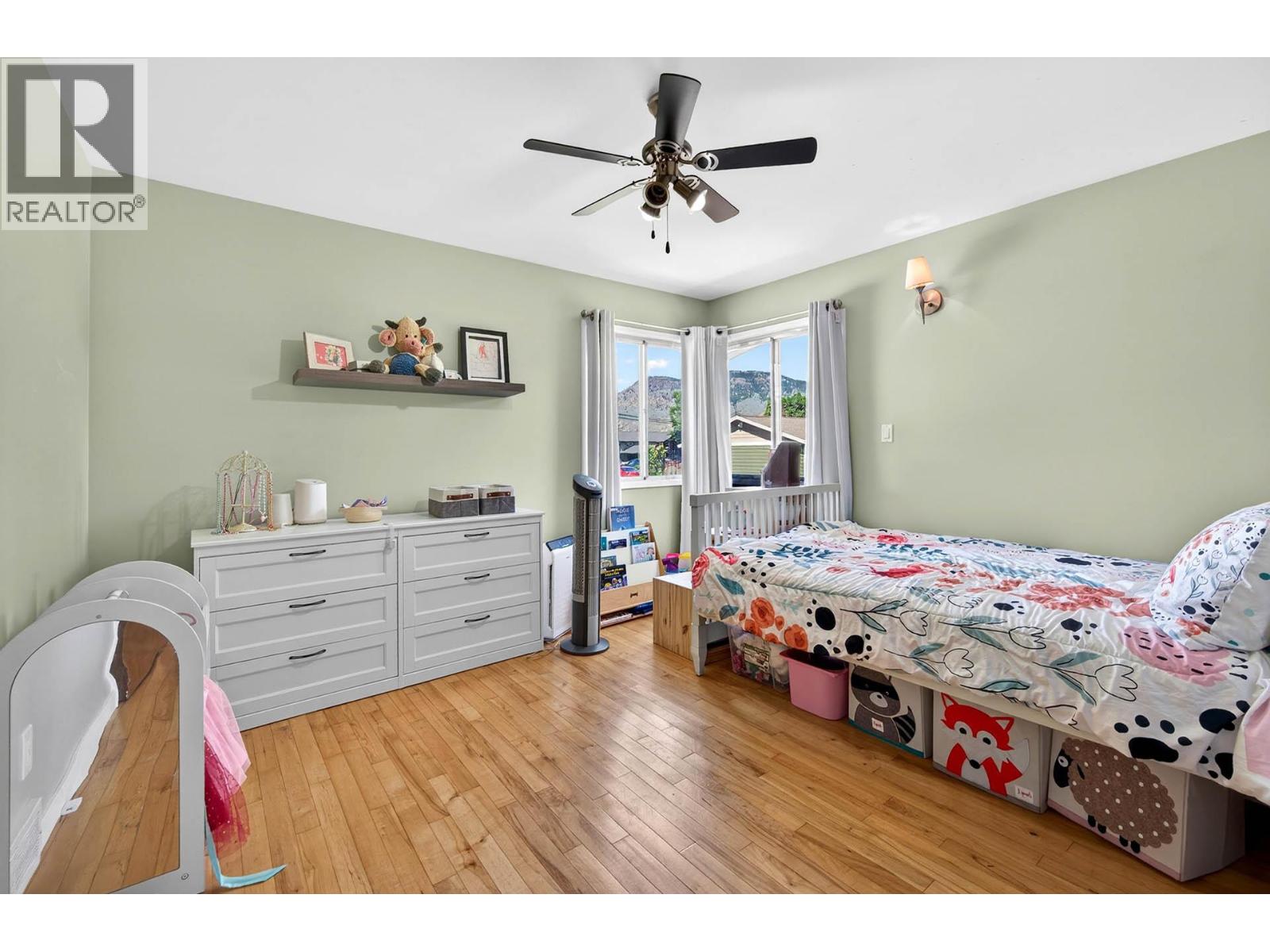2572 FLEETWOOD Avenue - 22