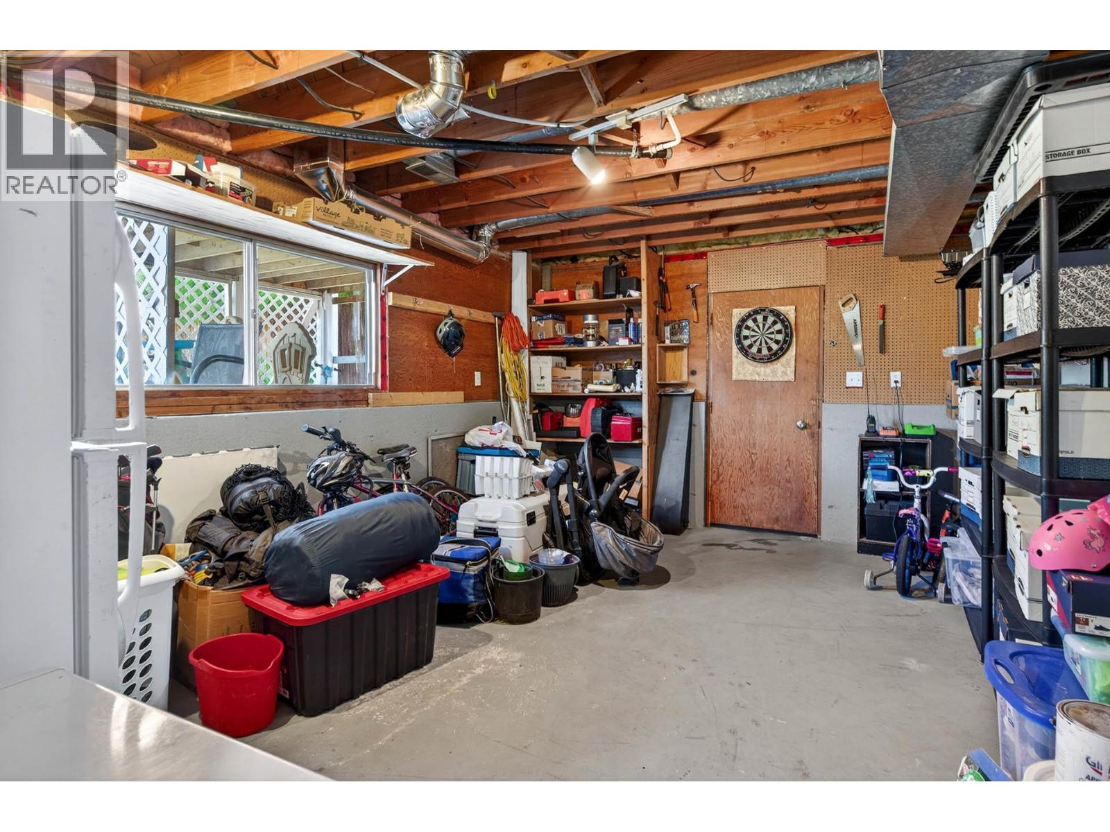 2572 FLEETWOOD Avenue - 38
