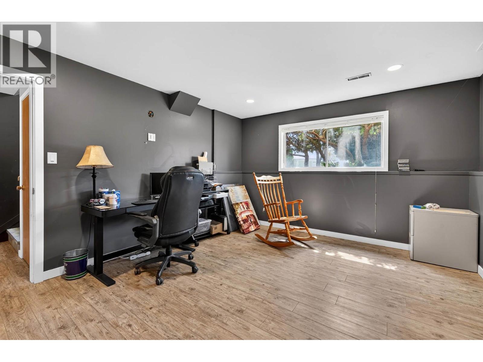 2572 FLEETWOOD Avenue - 31