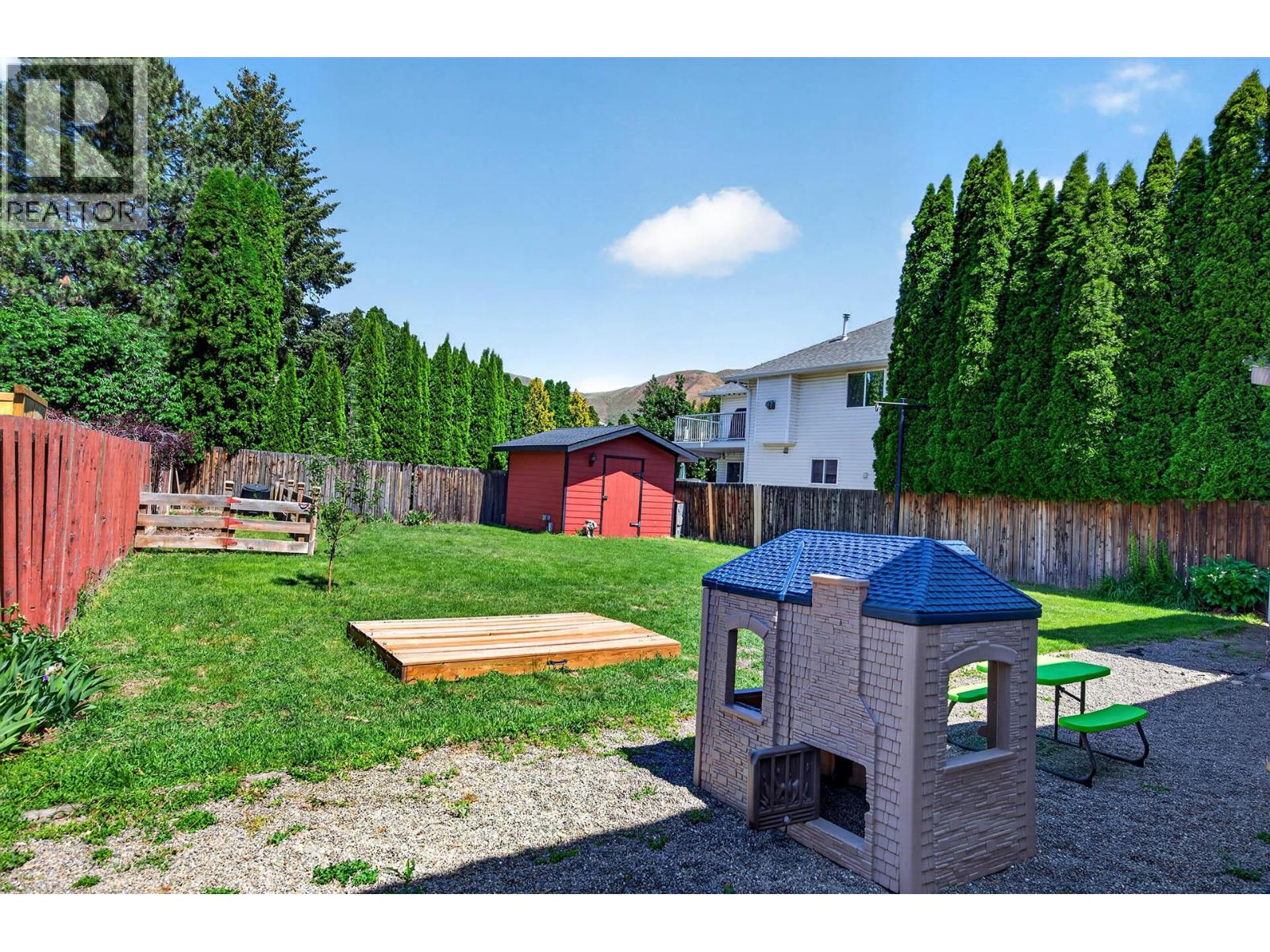 2572 FLEETWOOD Avenue - 46
