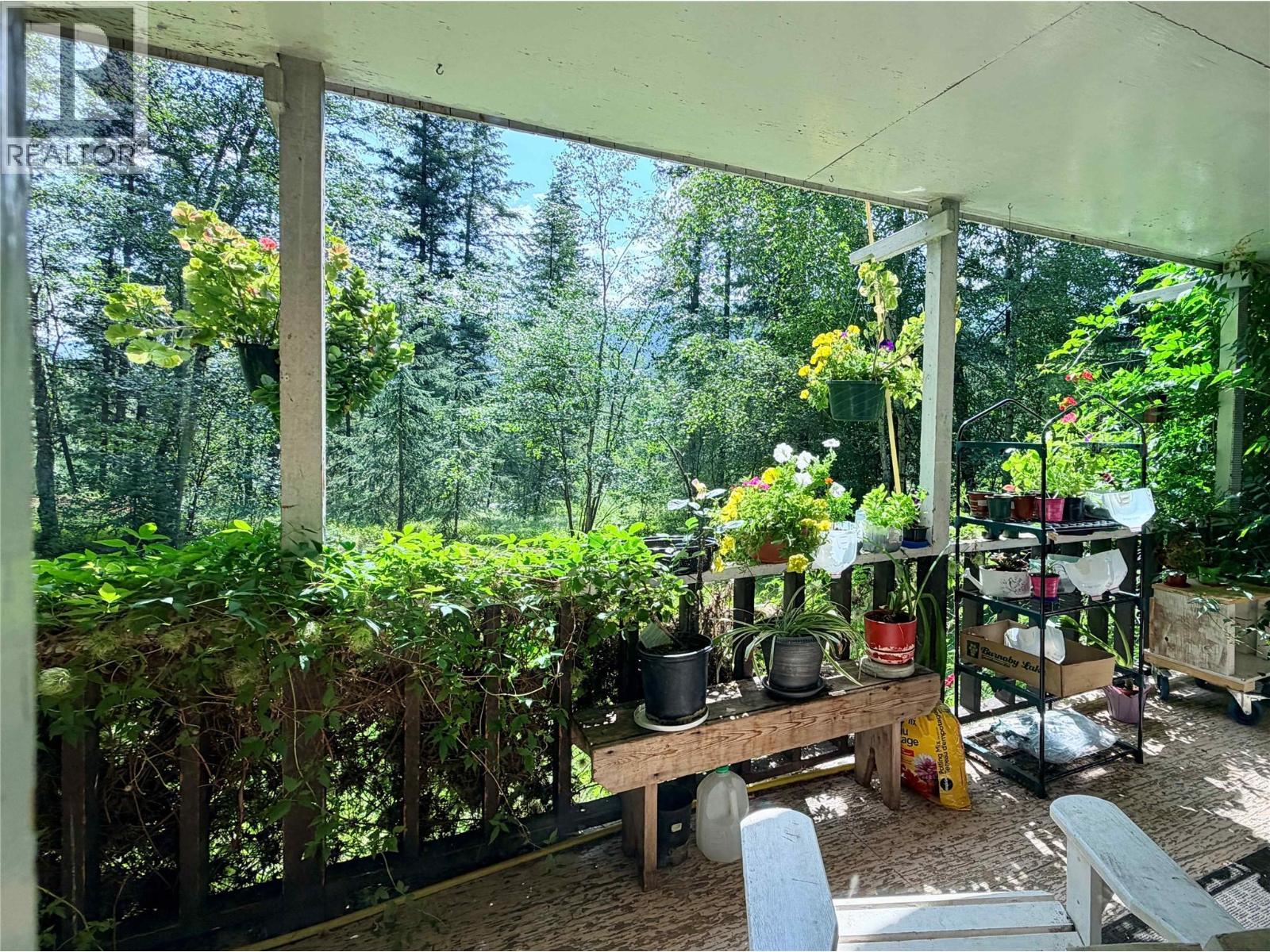 541 24 Highway - 11