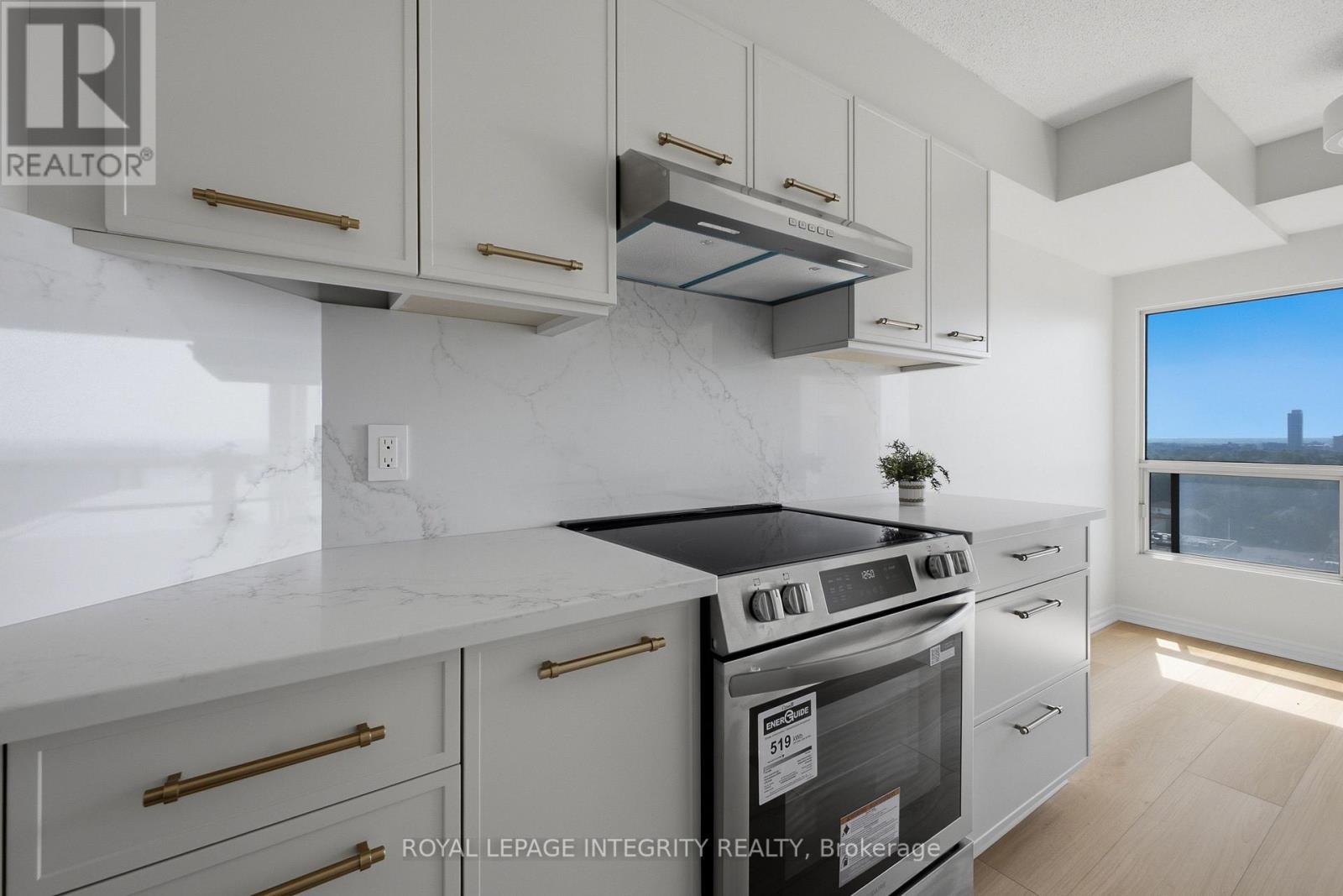 2 Bed, 2 Bath House for Sale in Ottawa – 1207 – 545 ST LAURENT BOULEVARD, Ottawa – MLS# X13568188 - Image 10