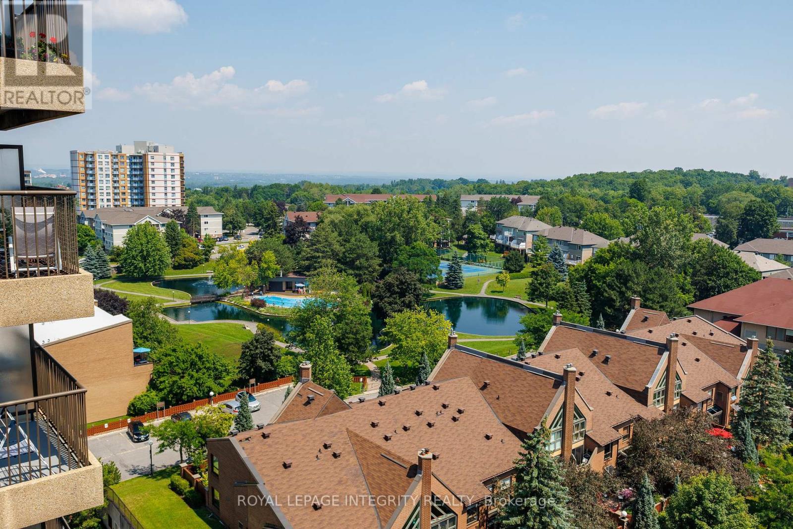 2 Bed, 2 Bath House for Sale in Ottawa – 1207 – 545 ST LAURENT BOULEVARD, Ottawa – MLS# X13568188 - Image 21
