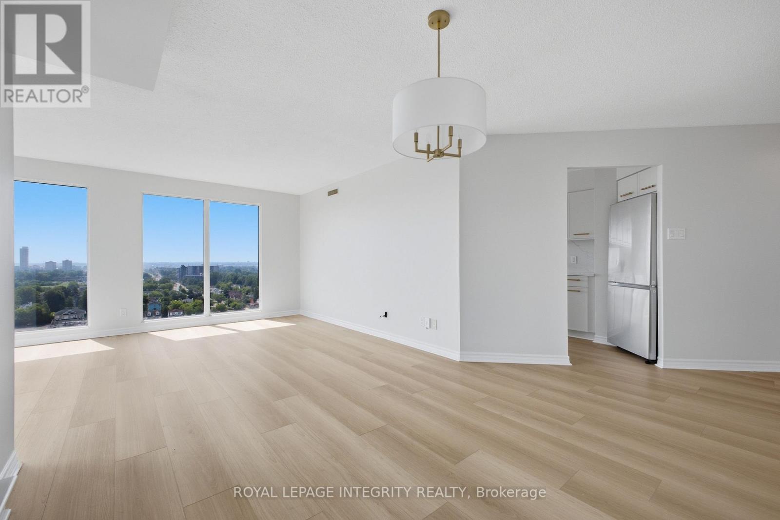 2 Bed, 2 Bath House for Sale in Ottawa – 1207 – 545 ST LAURENT BOULEVARD, Ottawa – MLS# X13568188 - Image 22