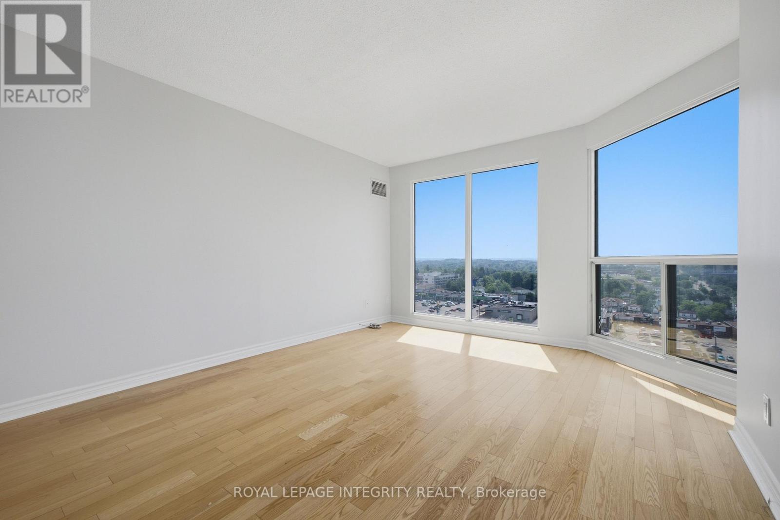 2 Bed, 2 Bath House for Sale in Ottawa – 1207 – 545 ST LAURENT BOULEVARD, Ottawa – MLS# X13568188 - Image 27