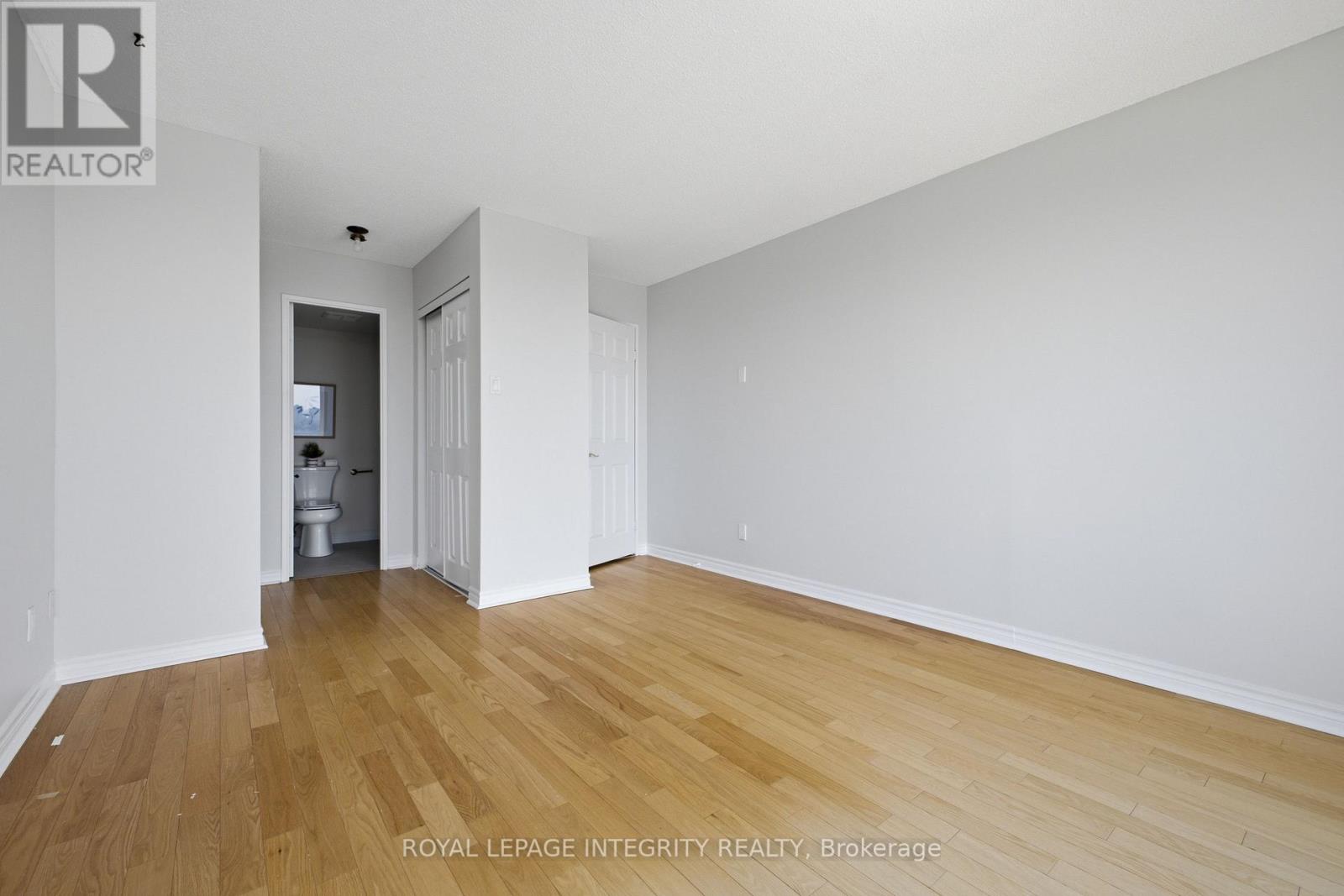 2 Bed, 2 Bath House for Sale in Ottawa – 1207 – 545 ST LAURENT BOULEVARD, Ottawa – MLS# X13568188 - Image 30