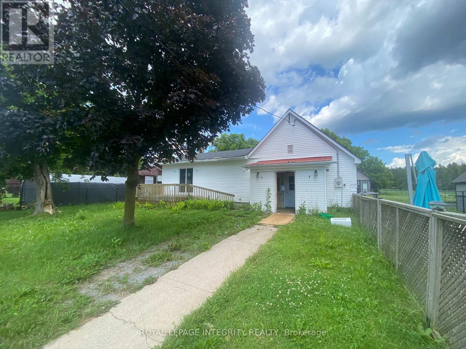 2415 DU LAC ROAD - 2