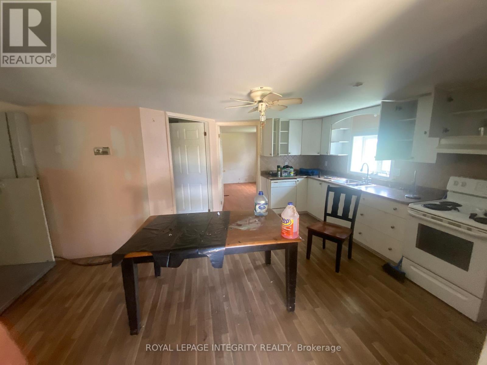 2415 DU LAC ROAD - 22