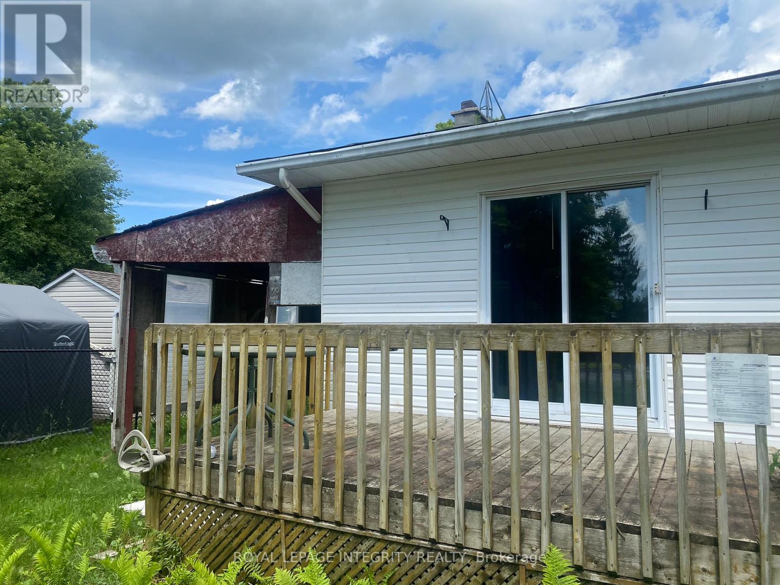 2415 DU LAC ROAD - 5