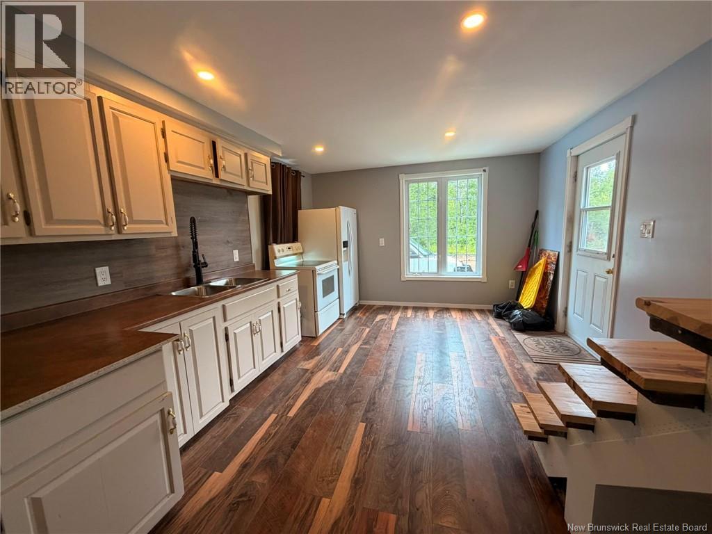580 Saint-Sosime Road - 32
