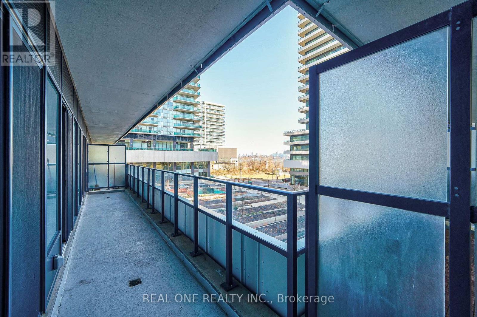 #231 30 SHORE BREEZE DRIVE - 26