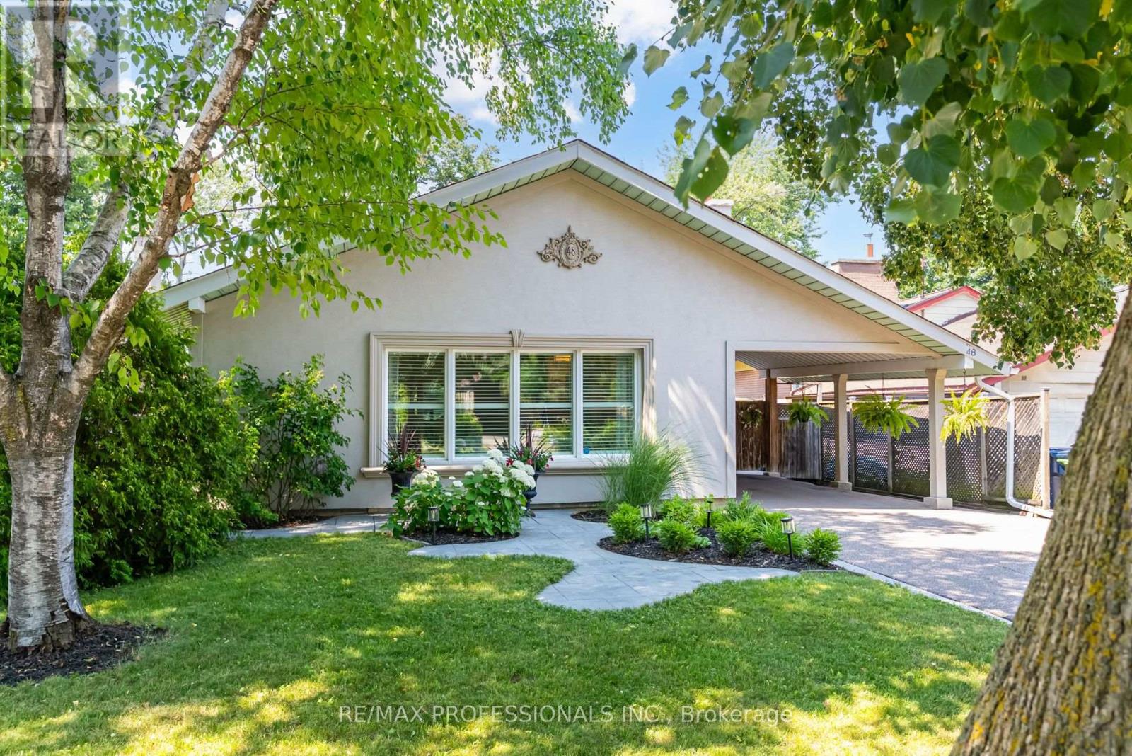 48 GENTHORN AVENUE - 4