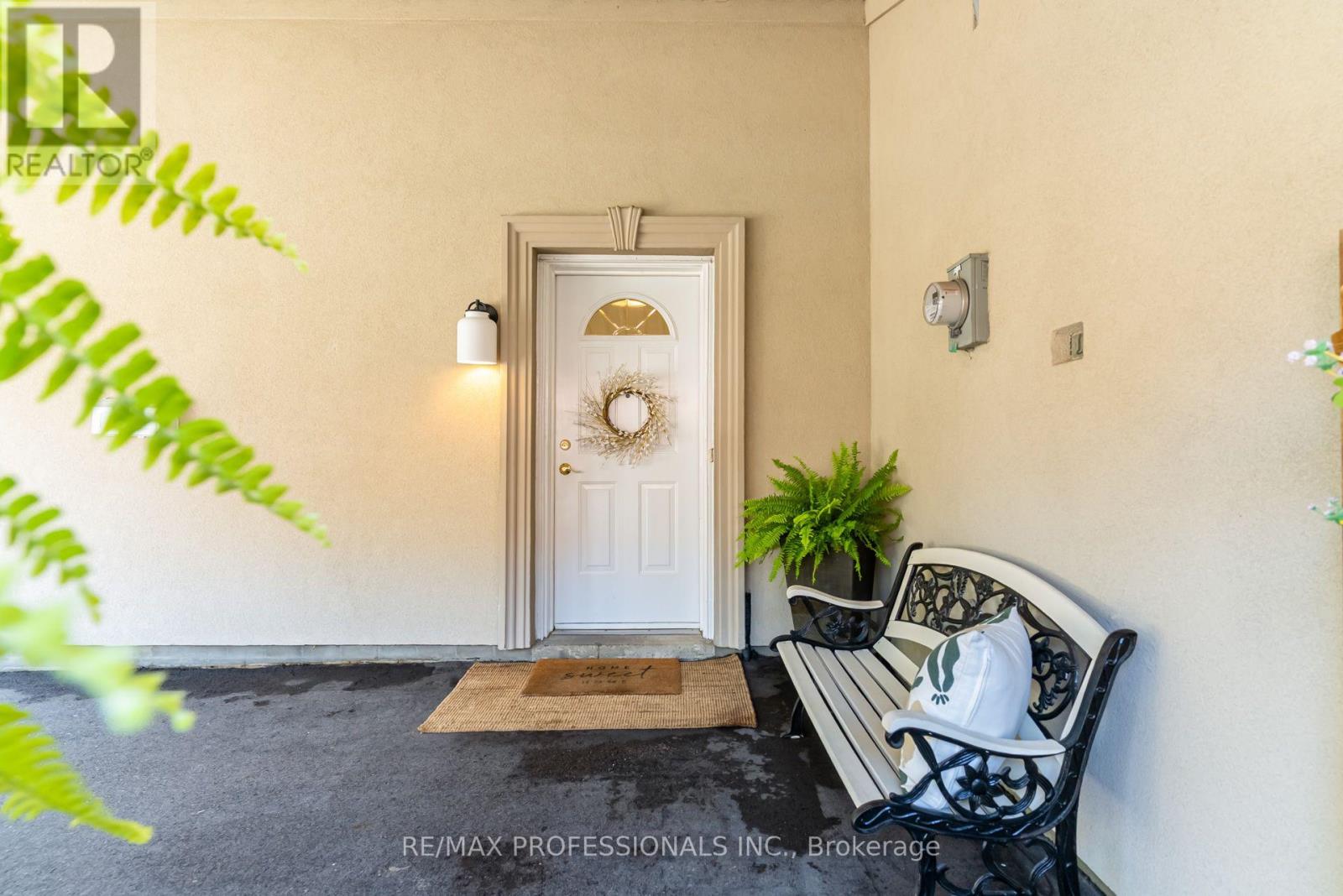 48 GENTHORN AVENUE - 5