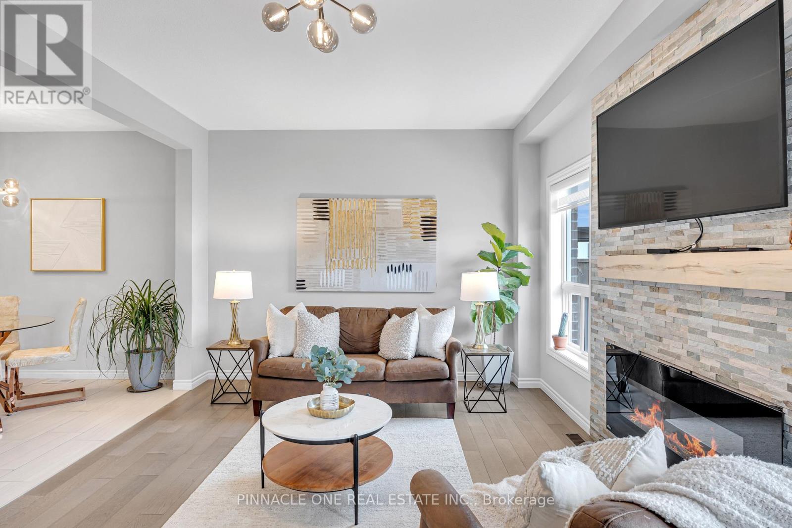 7 MISTYWOOD DRIVE - 16