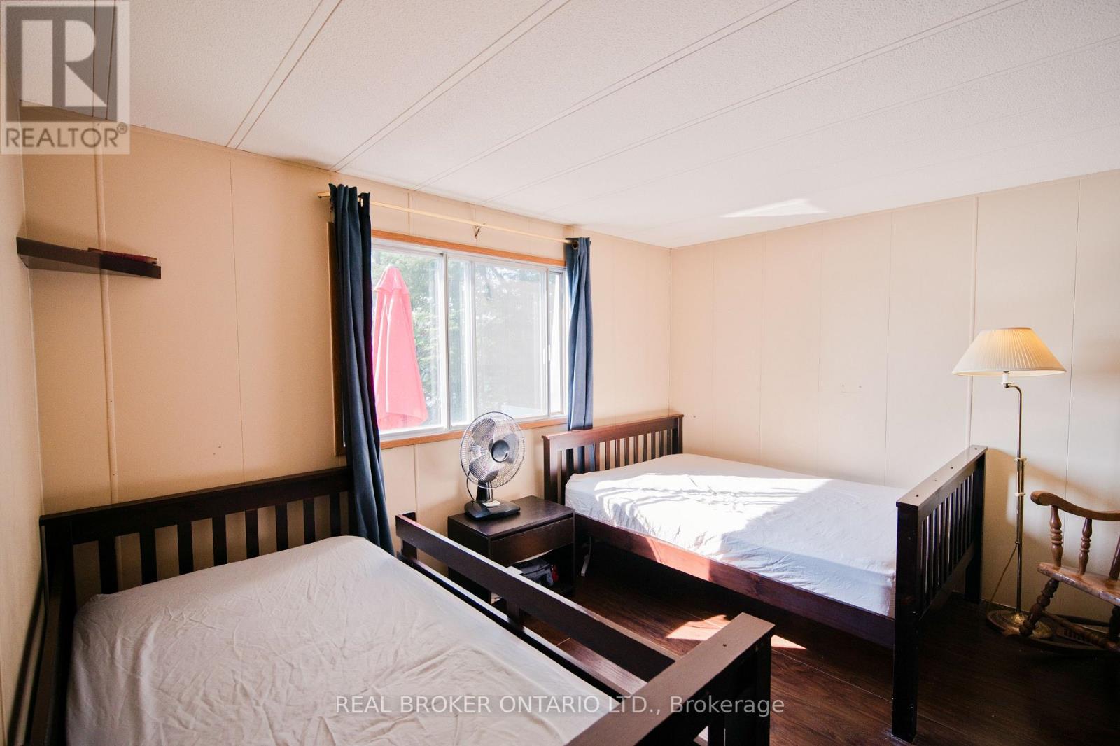 107 SCARLETT ROAD - 13