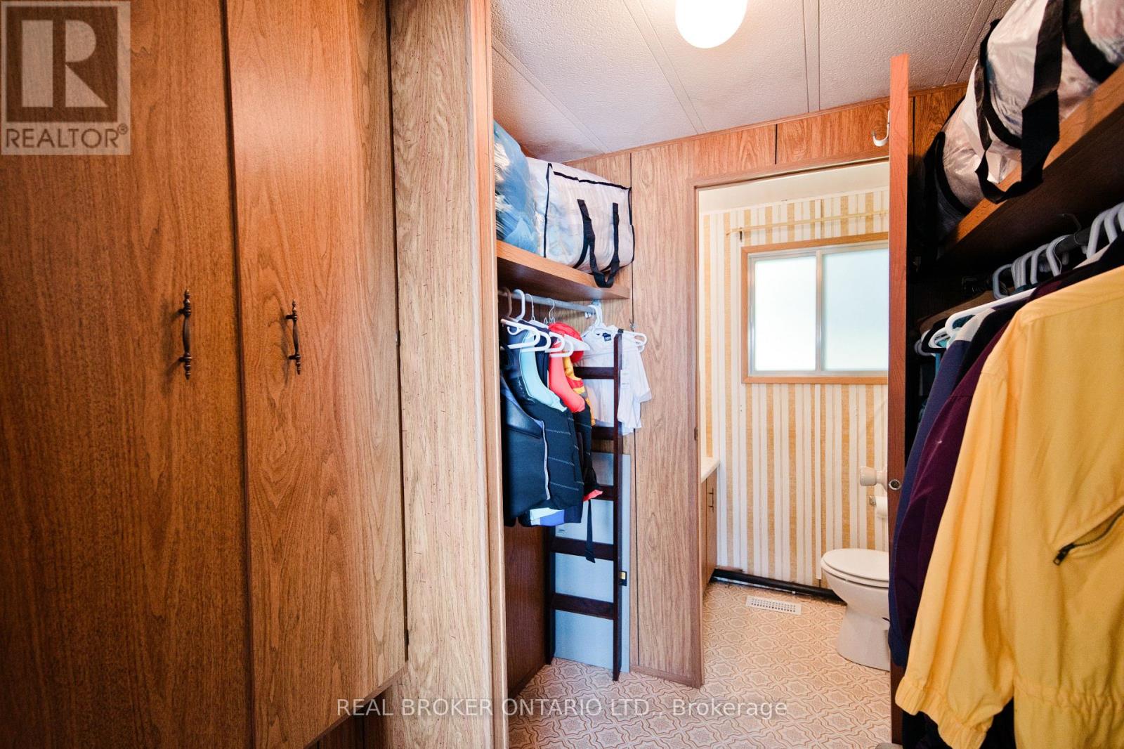 107 SCARLETT ROAD - 17