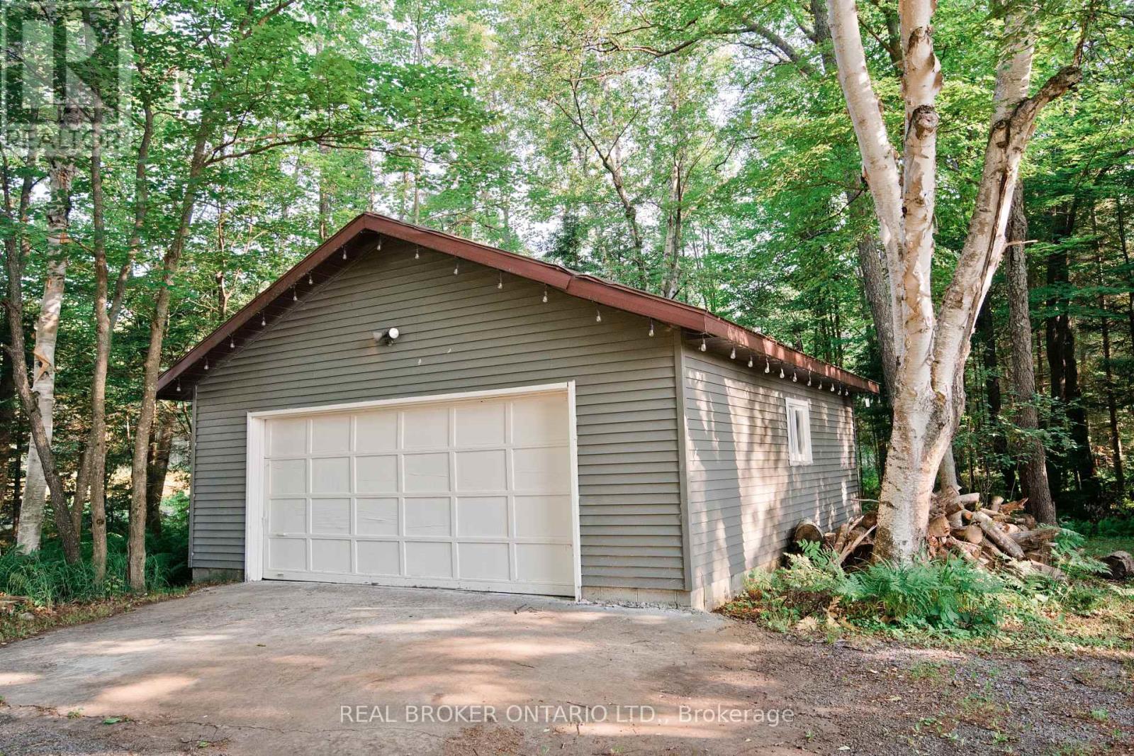 107 SCARLETT ROAD - 19